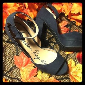 American Rag Reeta Block-Heel Platform Sandals